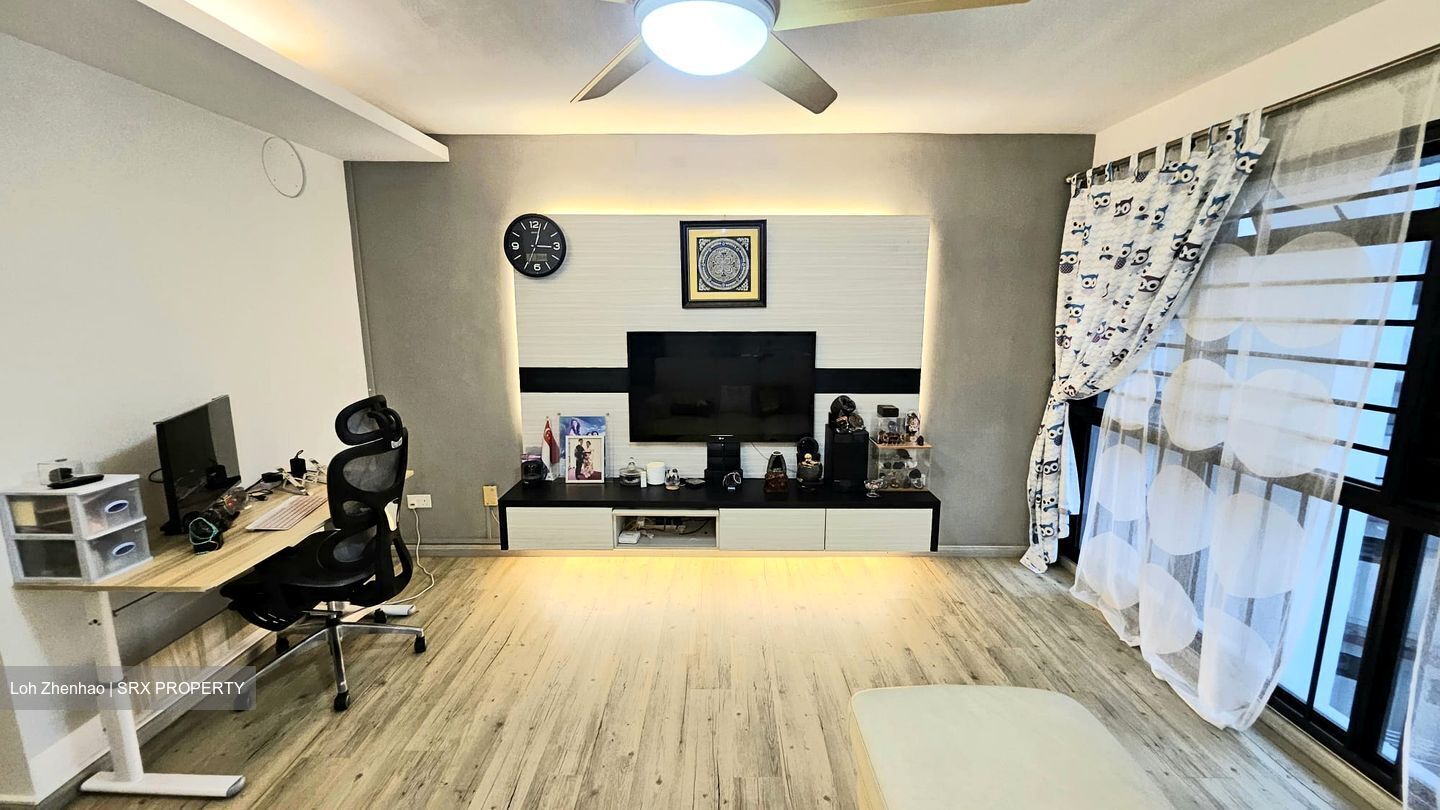Blk 656A Jurong West Street 61 (Jurong West), HDB Executive #553552931